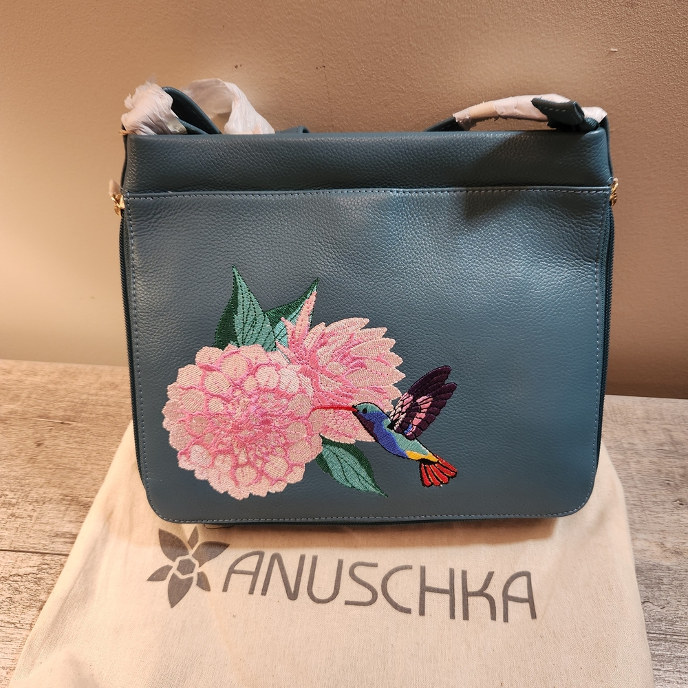 NWT Anuschka Embroidered Hummingbird Leather Zippered Crossbody